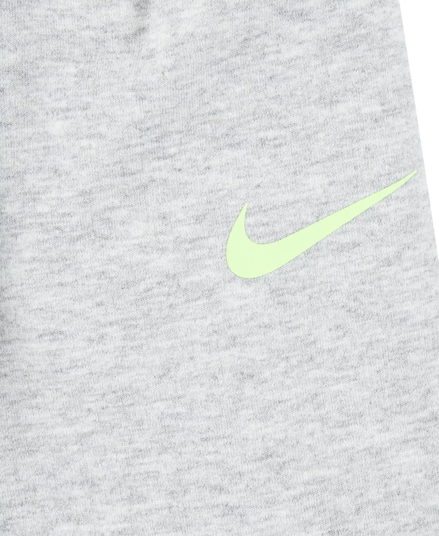 Buzo Nike Club Essential Boxy