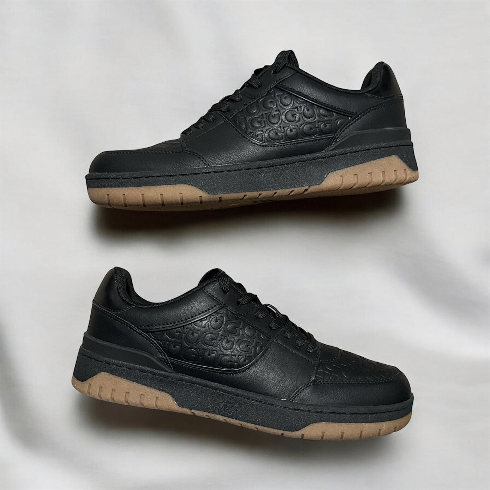 Zapatilla Guess Escolar (Sin Caja)