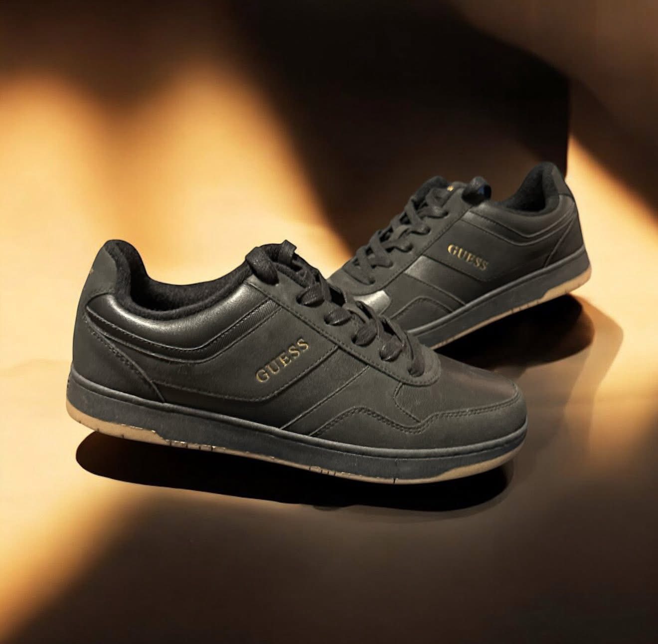 Zapatilla Guess Escolar (Sin Caja)