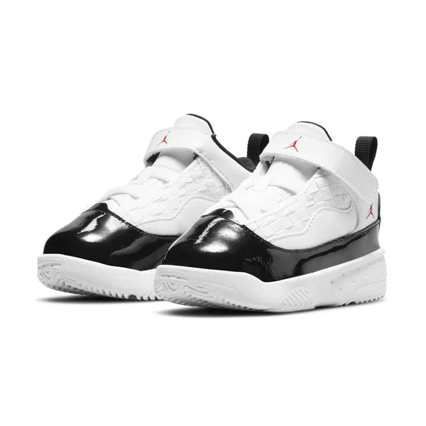 Zapatilla Jordan Max Aura 2