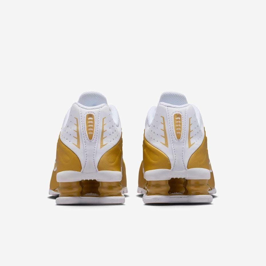 Nike Shox R4