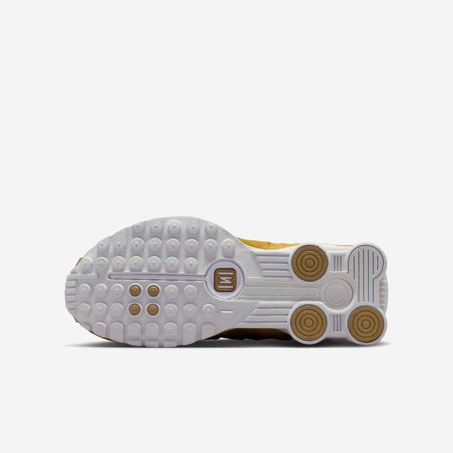 Nike Shox R4