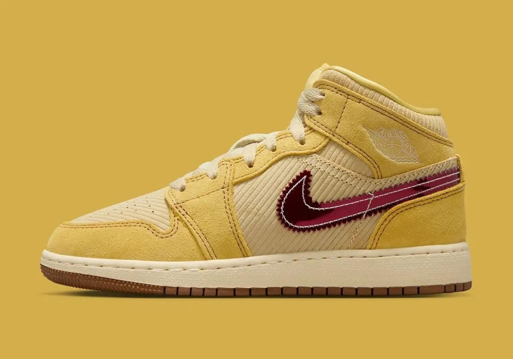 Zapatilla Jordan 1 Mid “French Fries”