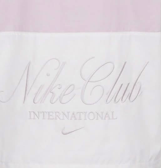 Nike Sportwear Chaqueta Mujer WindStop