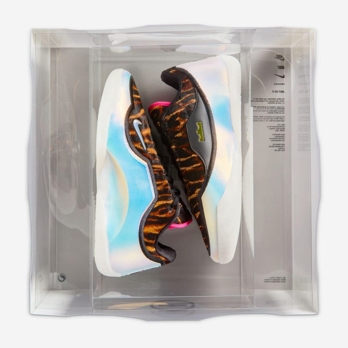 Nike LeBron 23 "Heat Wave" Zapatilla Hombre más accesorios .