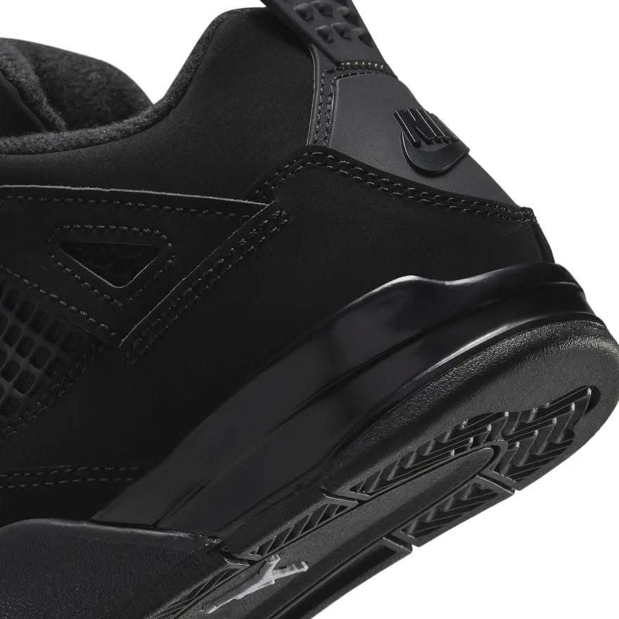 Zapatilla Jordan Retro 4 OG “Black Cat”