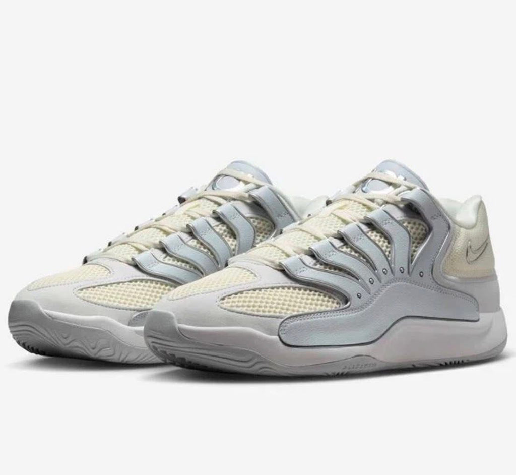 Nike KD 18