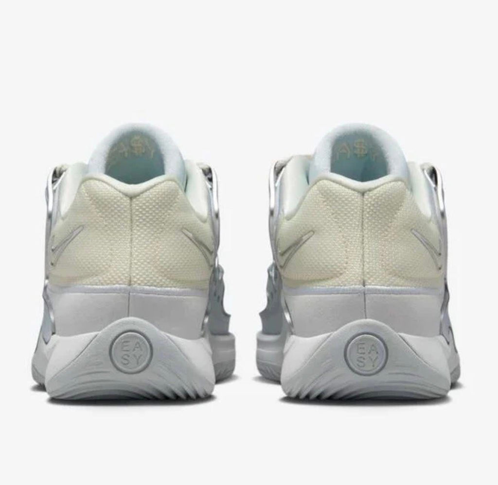 Nike KD 18