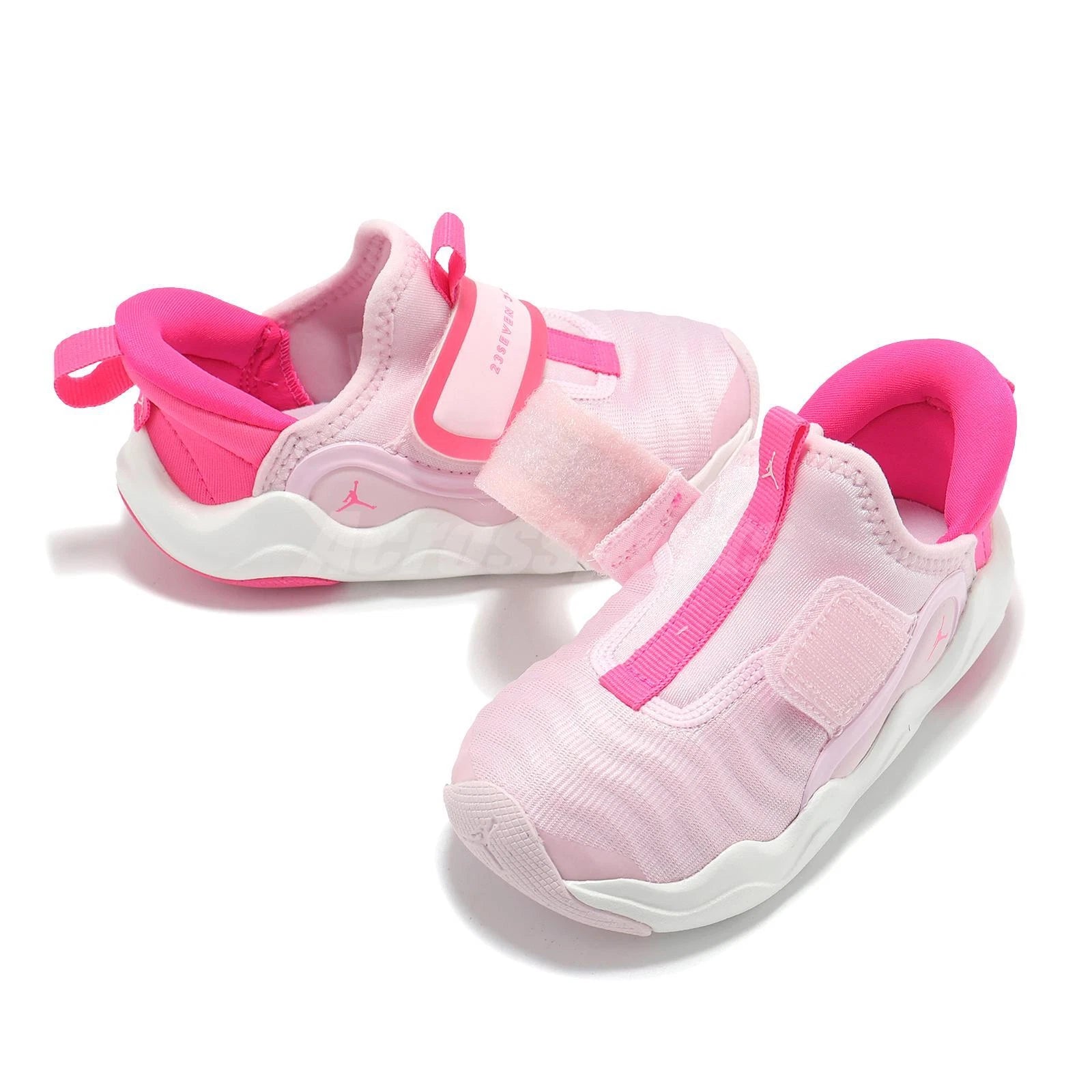 Zapatilla Jordan 23/7.2 EasyOn