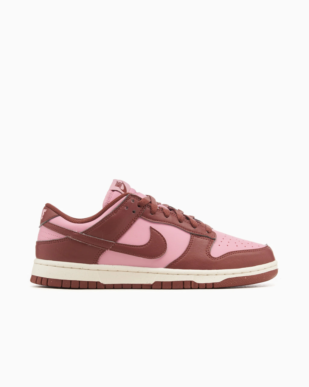 Zapatilla Nike Women's Dunk Low Next Nature (Sin Caja)