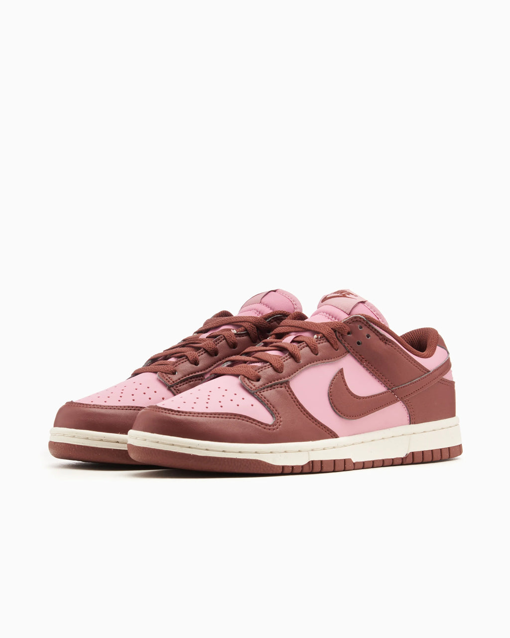 Zapatilla Nike Women's Dunk Low Next Nature (Sin Caja)